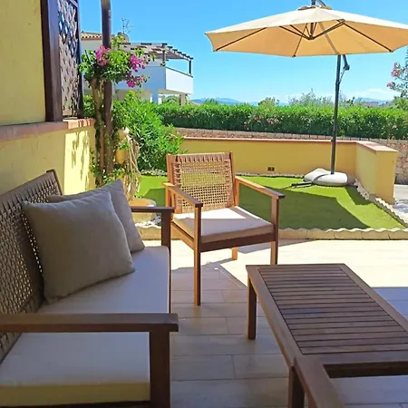 Апартаменти Faro House *
